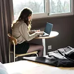 Hotel Ibis Porte D'angleterre 3*