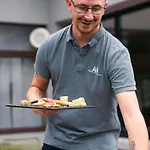 Ibis Porte D'angleterre Hotel 3*