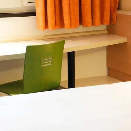 Ibis Caen Porte D'angleterre 3*