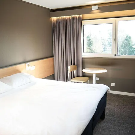 Ibis Caen Porte D'angleterre Hotel Caen