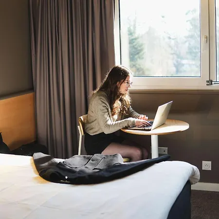 Ibis Caen Porte D'angleterre Hotel 3*