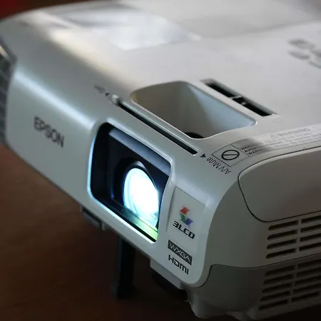 ホテル Ibis Porte D'angleterre カーン