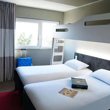 ホテル Ibis Porte D'angleterre 3*