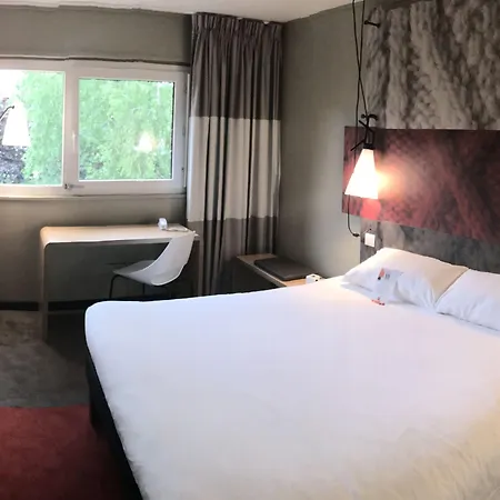 Ibis Porte D'angleterre ホテル カーン