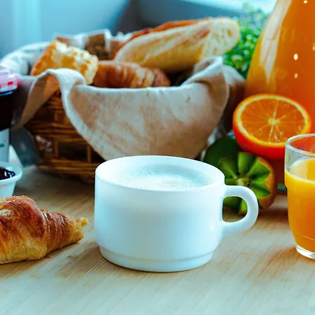 ホテル Ibis Porte D'angleterre