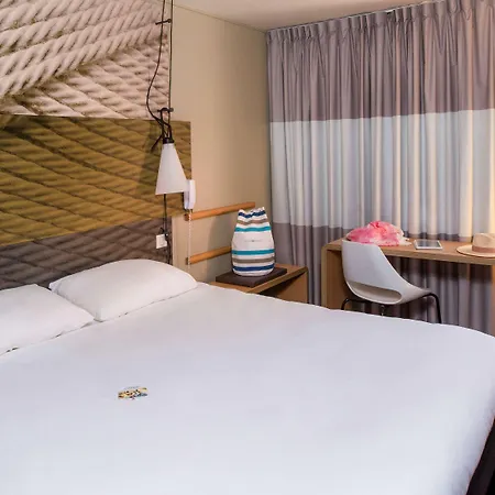 酒店 Ibis Porte D'angleterre 3*