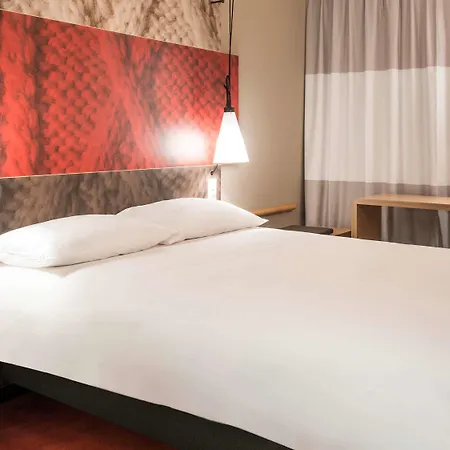 酒店 Ibis Porte D'angleterre 3*