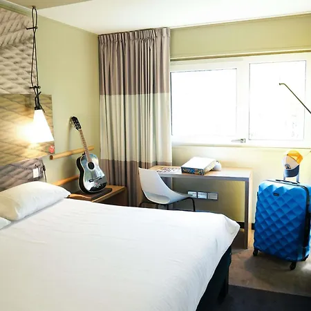 酒店 Ibis Porte D'angleterre 凯恩