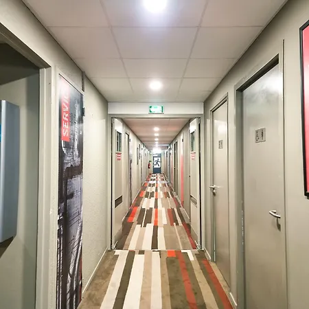 Ibis Porte D'angleterre 호텔 3*