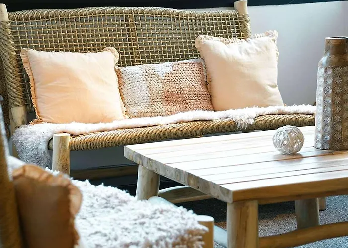 Ibis Porte D'angleterre 3*